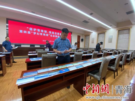 图为评选现场。李江宁摄 图为评选现场。李江宁摄