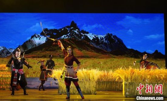 ͼΪ��Ա���ڱ��ݡ���ɭ�� ��