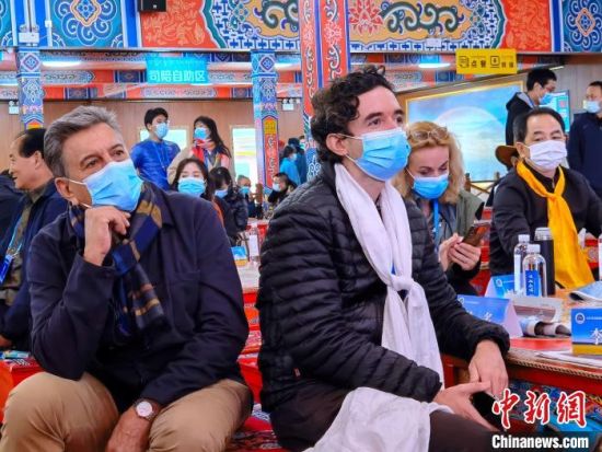 ͼΪ����ʫ���ڻ�ֳ�������������