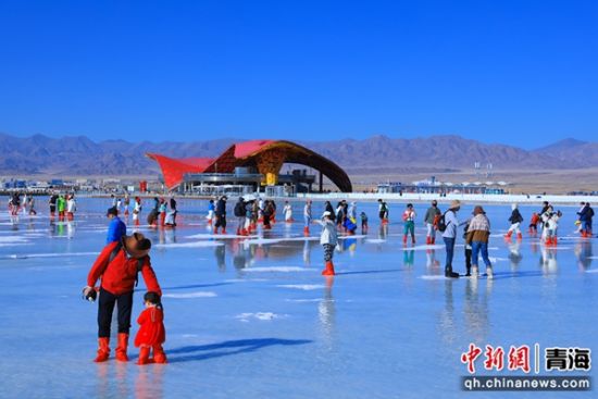 ͼΪ�ο��ڲ迨�κ����������������� ��