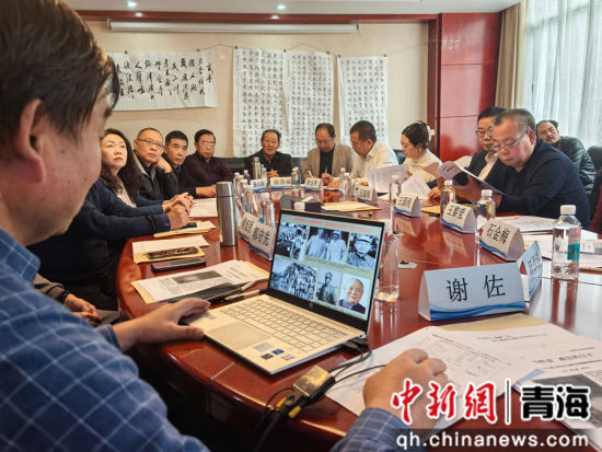 ͼΪ×ù̸»áÏÖ³¡¡£ÀîöÁ Éã ͼΪ×ù̸»áÏÖ³¡¡£ÀîöÁ Éã