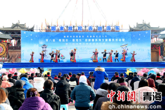 ͼ�ڰ˽조�ຣ�ꡤ�����ӭ�´�ϵ�л�ڻ�����������������ƻ��