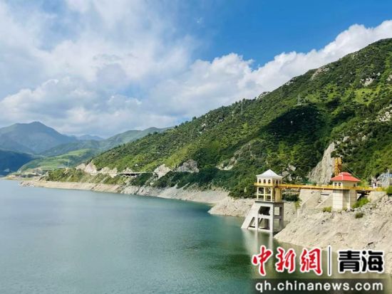 ����ͼΪ��ͨ�ؾ��ڷ羰�续�� ��ͨ��ί��������ͼ